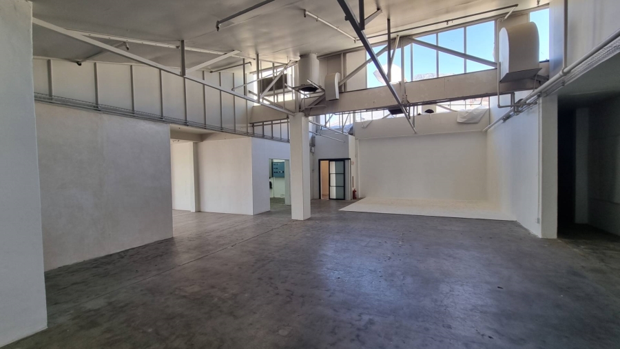 To Let Commercial Property for Rent in Woodstock Western Cape